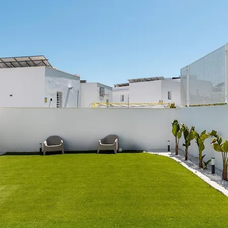 Casa Blanca Chalet *