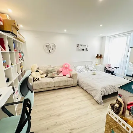 Chalet Casa Blanca *