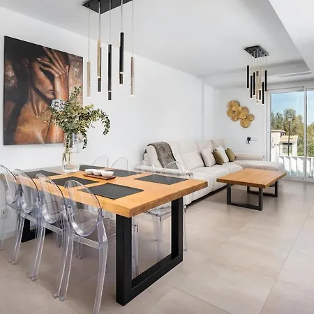 Chalet Casa Blanca